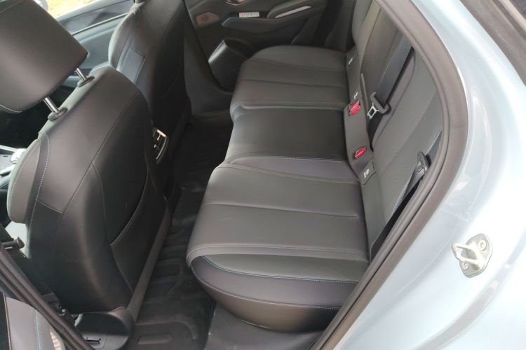 比亚迪 秦L 2024款 DM-i 120KM超越型中控内饰21