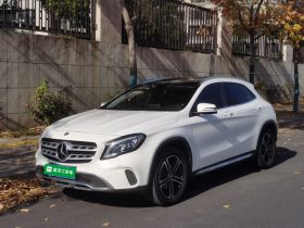 奔驰GLA 2018款 GLA 200 时尚型