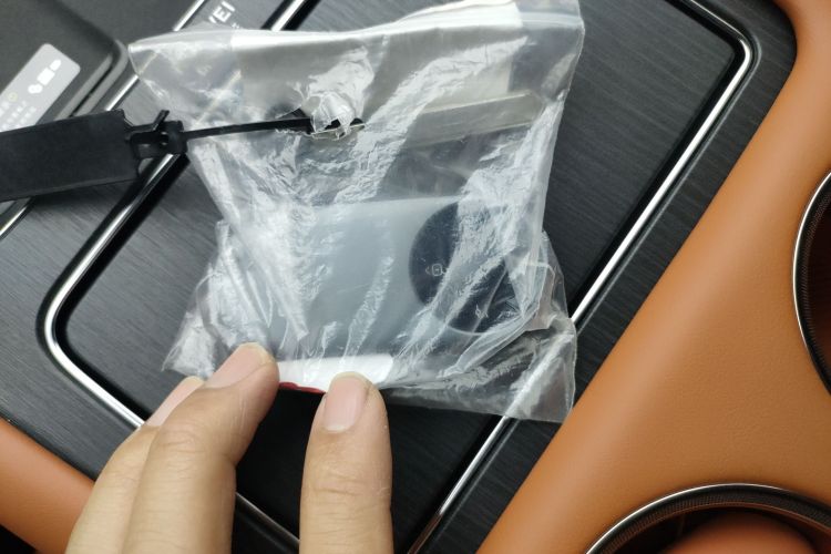 鸿蒙智行 问界M8 2025款 纯电 Max+ 六座四驱版中控内饰11