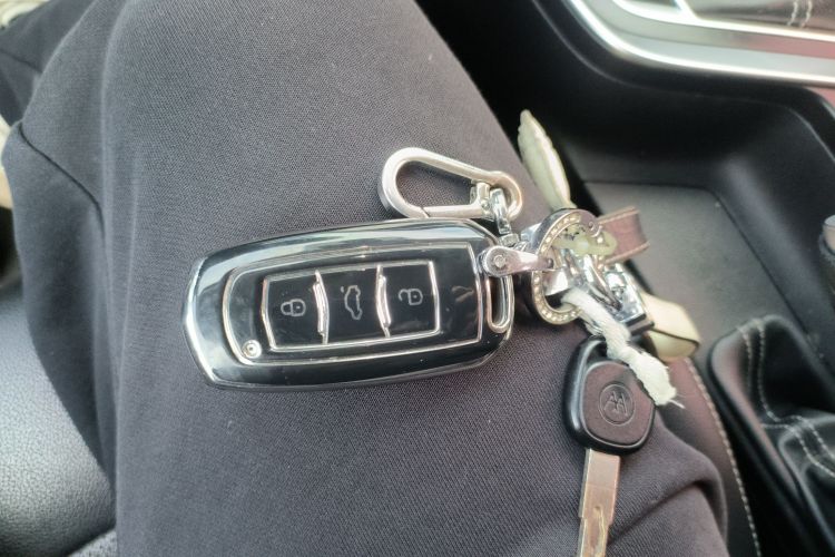 吉利汽车 远景X3 2019款 升级版 1.5L CVT尊贵型中控内饰11