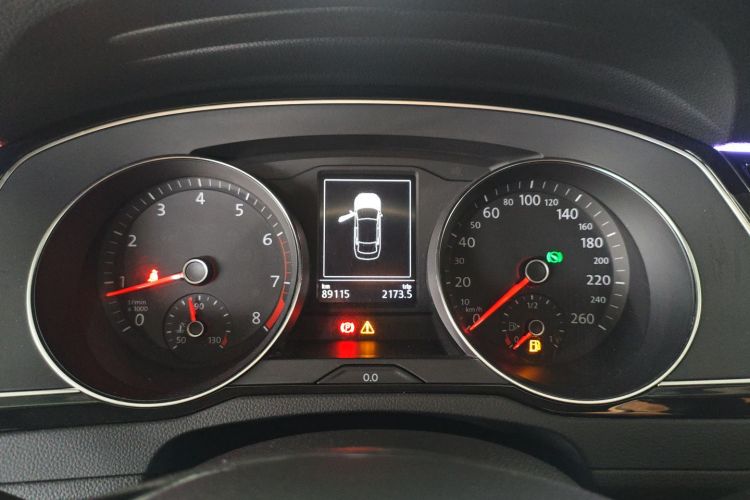 大众 迈腾 2019款 330TSI DSG 豪华型 国VI中控内饰14