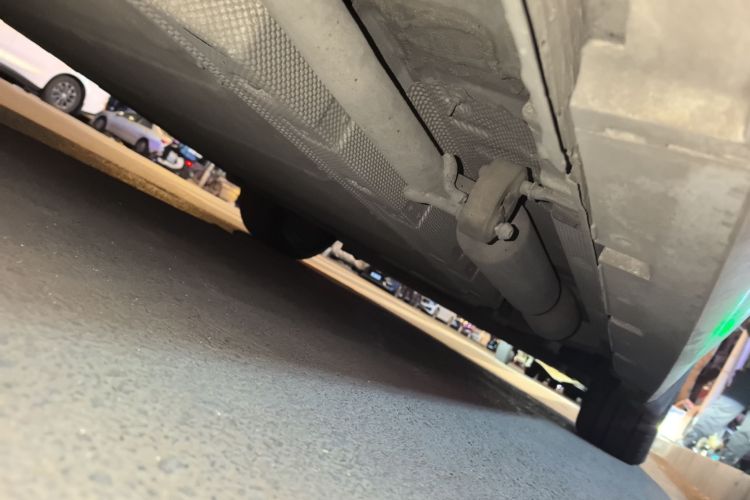 比亚迪 秦PLUS 2023款 冠军版 DM-i 120KM领先型局部细节9002