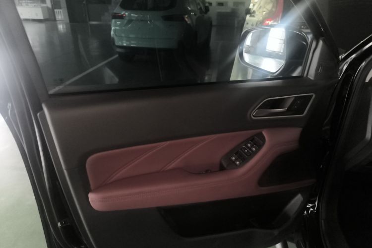 长城 炮 2023款 2.0T越野版自动汽油四驱高阶版中控内饰47