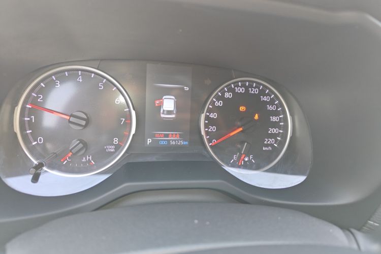 丰田 威兰达 2022款 改款 2.0L CVT两驱领先版中控内饰14