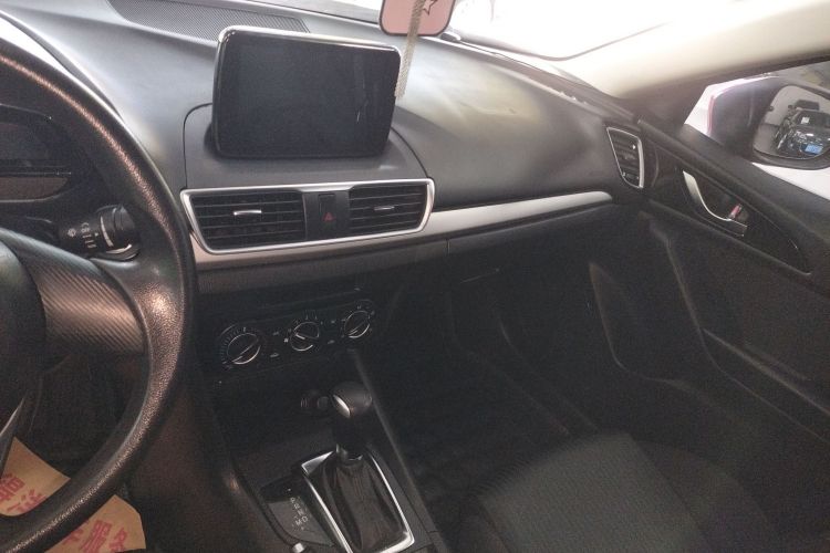 马自达3 昂克赛拉 2016款 三厢 1.5L 自动舒适型局部细节16