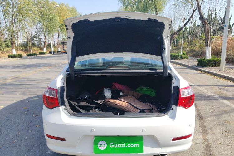 长城C50 2012款 1.5T 手动精英型局部细节23