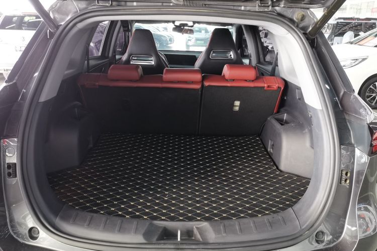 长安CS75 PLUS 2022款 第二代 2.0T 自动尊贵型机舱底盘23