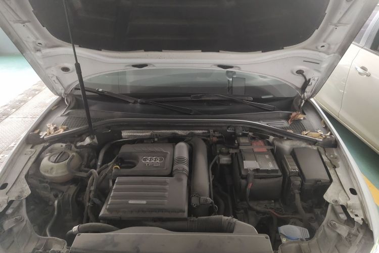 奥迪A3 2018款 30周年年型 Sportback 35 TFSI 进取型局部细节24