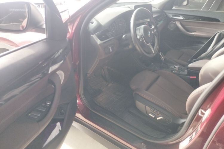 宝马X1 2021款 sDrive25Li 领先型中控内饰7003