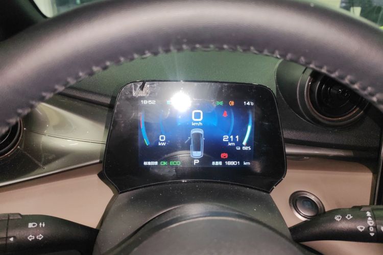 比亚迪 海豚 2021款 405km 时尚版局部细节14