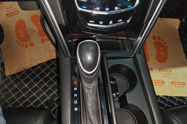 凯迪拉克XTS 2018款 28T 技术型中控内饰18