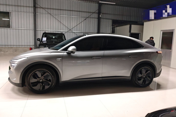 乐道L60 2024款 60kWh 后驱版车身外观4