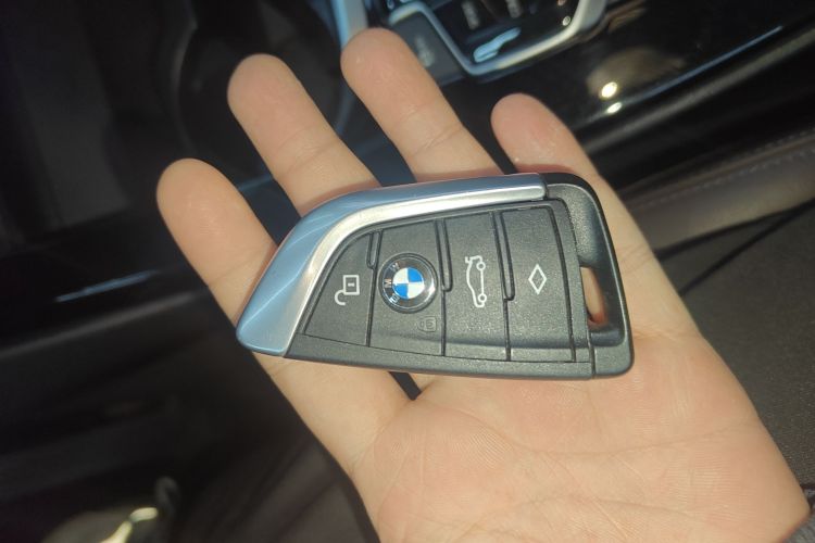 宝马X3 2020款  xDrive28i M运动套装中控内饰11