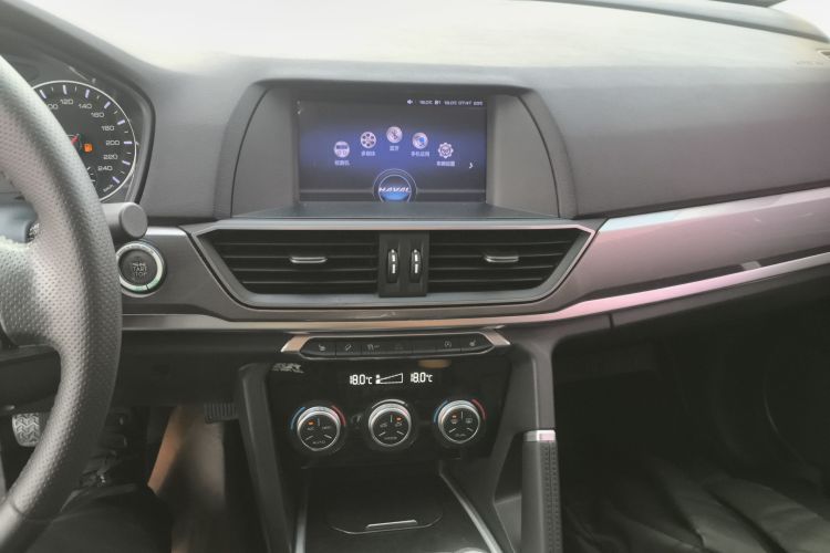 哈弗H6 2018款 红标 运动版 1.5T 手动两驱精英型局部细节16