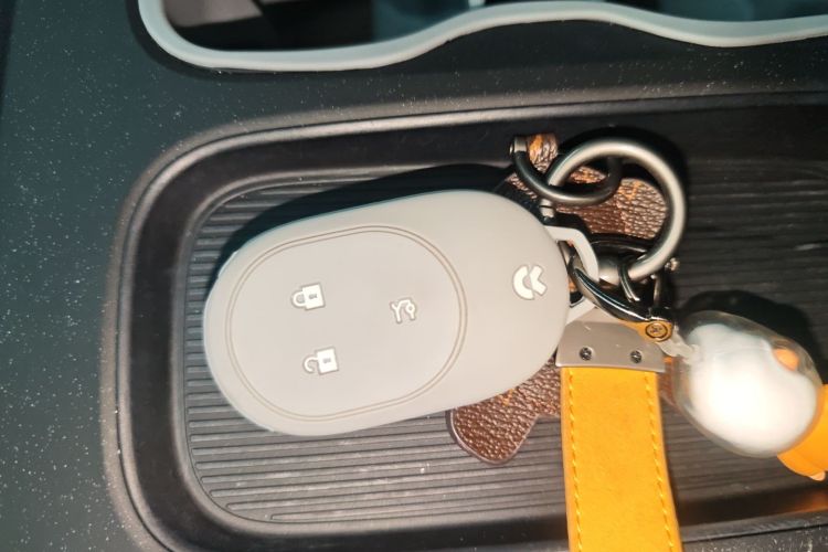 蔚来ET5 2022款 75kWh中控内饰11