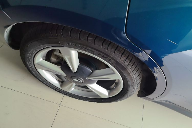 欧拉好猫 2023款 401km标准续航 豪华型 磷酸铁锂车身外观6008