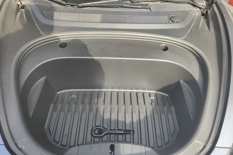 特斯拉 Model 3 2021款 标准续航后驱升级版局部细节24