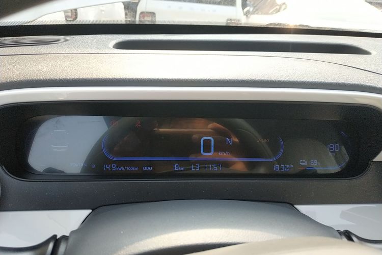 吉利银河 熊猫 2025款 210km 元气熊中控内饰14