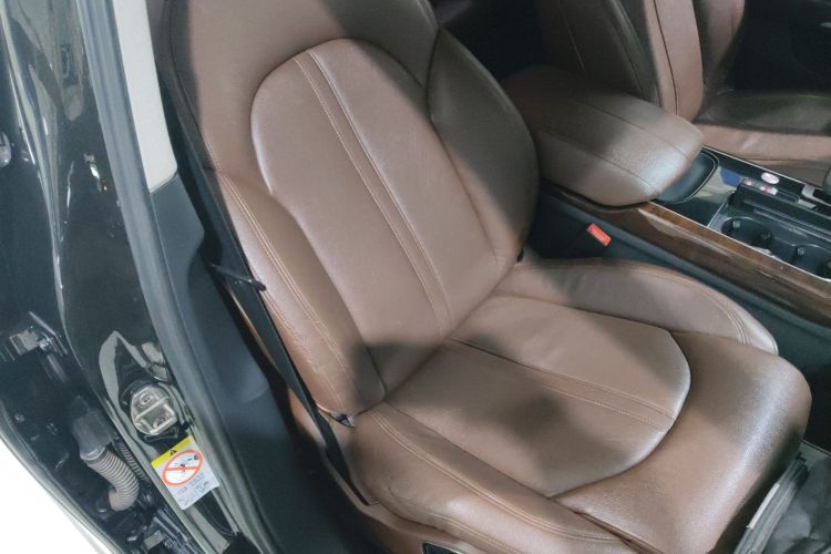 奥迪A8 2016款 A8L 45 TFSI quattro时尚型局部细节41