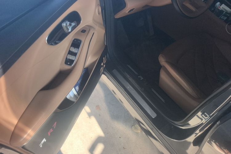 飞凡汽车 飞凡R7 2024款 进阶版中控内饰20