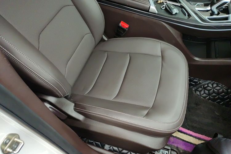 吉利汽车 嘉际 2021款 1.8TD DCT豪华型局部细节41