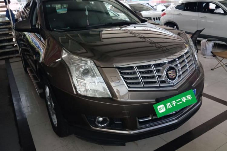 凯迪拉克SRX 2015款 3.0L 舒适型车身外观3