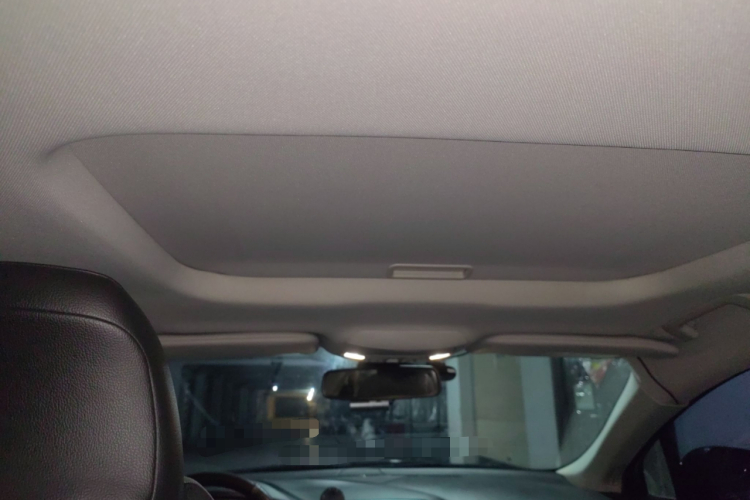 福特 蒙迪欧 2013款 2.0L GTDi240豪华运动型局部细节22