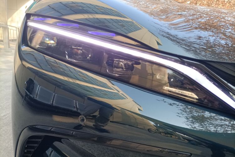 比亚迪 汉 2022款 EV 610KM四驱千山翠限量版车身外观8