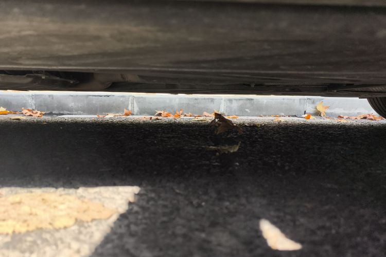 奔驰C级 2018款 C 200 L 运动版局部细节9009