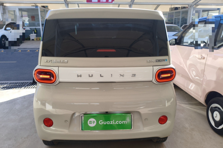 五菱汽车 宏光MINIEV 2024款 第三代 215km 青春版车身外观6