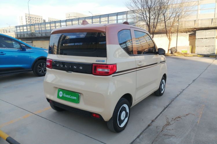 五菱汽车 宏光MINIEV 2022款 自在款 三元锂车身外观7