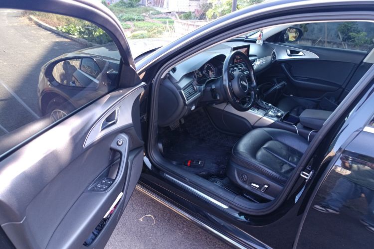 奥迪A6L 2017款 45 TFSI quattro 运动型中控内饰20