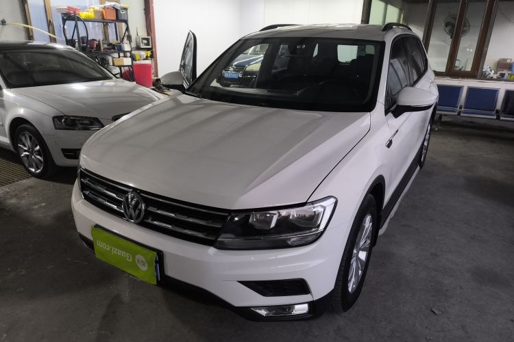 大众 途观L 2018款 330TSI 自动两驱风尚版车身外观1