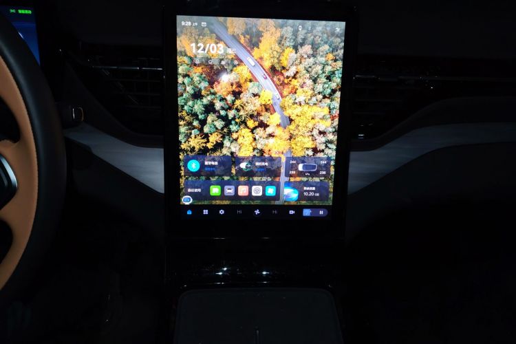 奔腾 悦意07 2025款 210km 乐享版中控内饰16