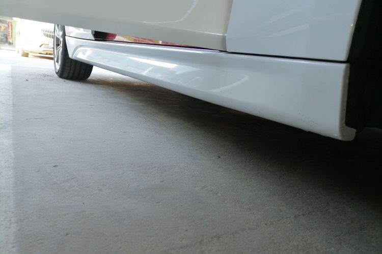 宝马3系 2018款 320Li 领先型M运动套装机舱底盘29