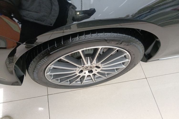 奔驰E级 2023款 E 260 L车身外观6007