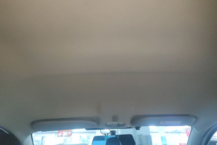 雪铁龙C3-XR 2015款 1.6L 自动先锋型局部细节22