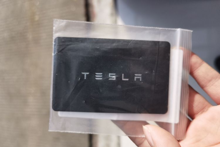 特斯拉 Model Y 2025款 后轮驱动 首发版中控内饰11