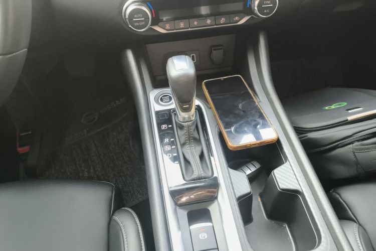 日产 轩逸 2022款 1.6L XL CVT悦享版局部细节18