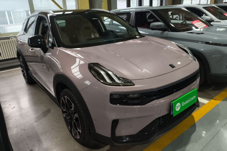 领克06 2023款 Remix 1.5T Shero车身外观3