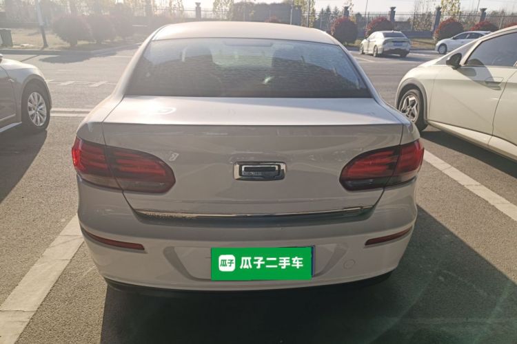 观致3 2018款 三厢 1.6L 自动领先型车身外观6