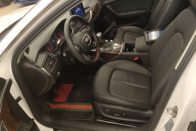 奥迪A6L 2015款 30 FSI 百万纪念舒享型局部细节19