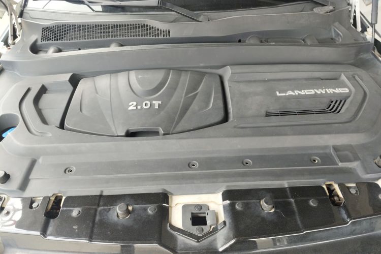 陆风X7 2015款 2.0T 全景旗舰版局部细节24