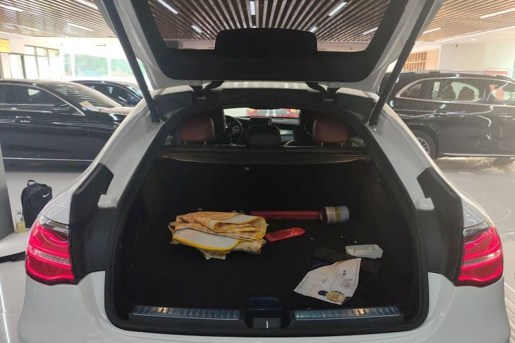 奔驰GLC轿跑 2017款 GLC 200 4MATIC 轿跑SUV局部细节23