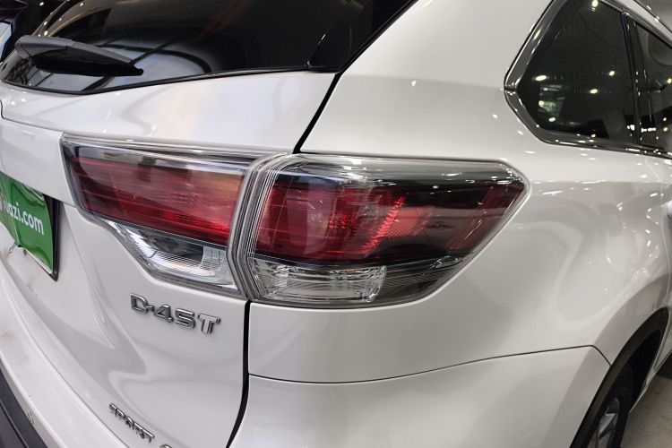 丰田 汉兰达 2015款 2.0T 四驱豪华版 7座车身外观6006