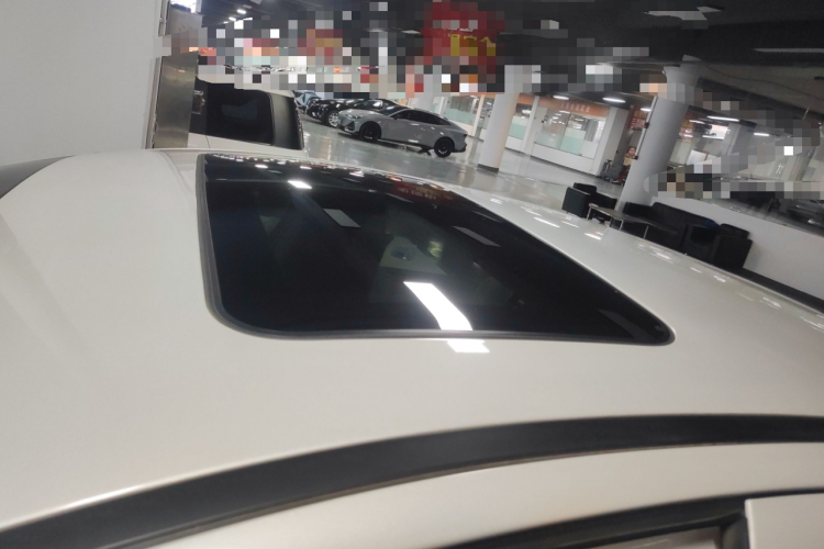 标致308 2014款 乐享版 经典 1.6L 手动风尚型局部细节57