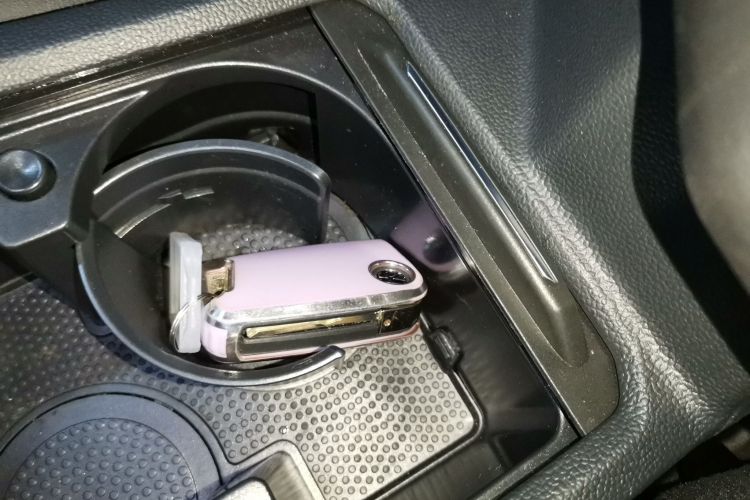 大众 速腾 2023款 300TSI DSG卓越版中控内饰7001