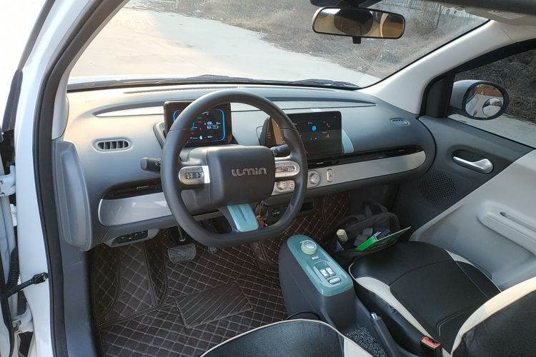 长安启源 长安Lumin 2023款 205km 香沁款中控内饰12