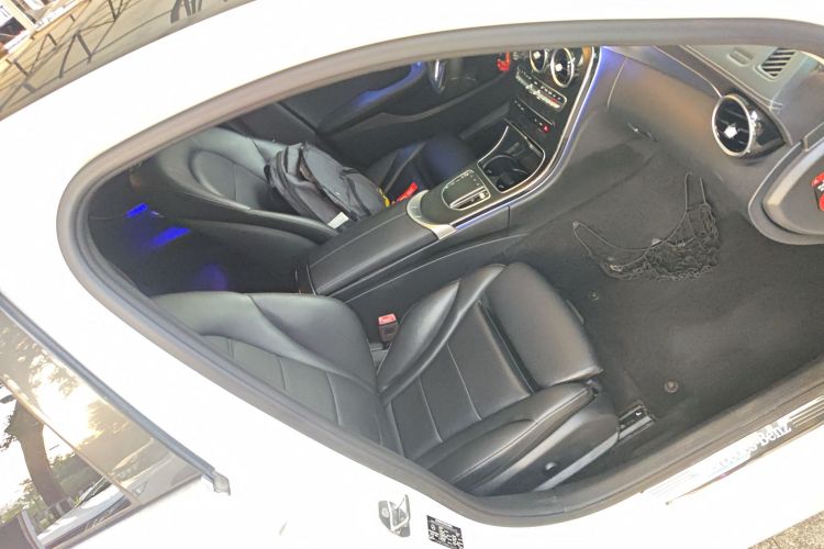 奔驰C级 2019款 C 260 L 运动版局部细节41