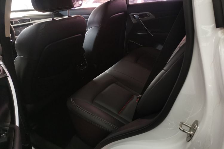 吉利汽车 博越 2018款 1.8TD 自动两驱智雅型中控内饰21